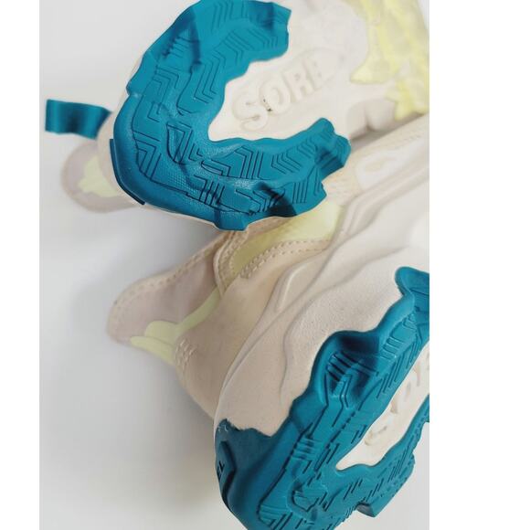 Sorel Kinetic Breakthru Day Lace Shoes in Bleached Ceramic, sz 9.5 - Picture 10 of 16